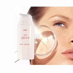 Sunblockの防水日焼け止めSpf50+/Pa+++ボディ白くなること