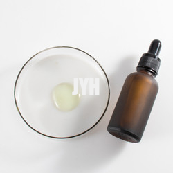 30Ml 2.5% RetinolのビタミンAの顔の血清の反老化するしわ修理