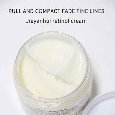 60ml RetinolのHyaluronic酸の保湿剤の美顔術は反老化をクリーム状にする
