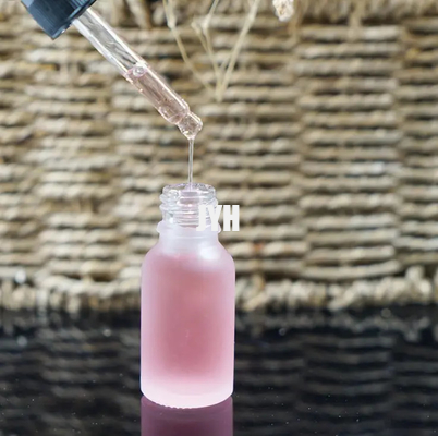 30ml 30%のビタミンC 5% Niacinamide 10%のビタミンEが付いている有機性白くなる反年齢の表面血清