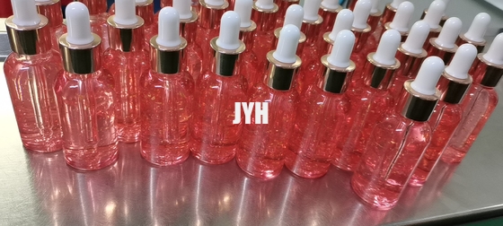 Hyaluronic酸が付いている1つの白くなる反老化する表面血清に付きスキン ケア5つ